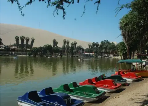 Tour 3D2N desde el aeropuerto de Lima a Paracas, Ica, Huacachina + Líneas de Nazca